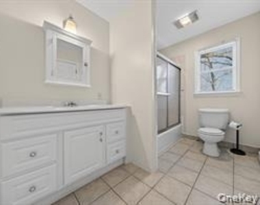 55 High Street - Photo Thumbnail 9