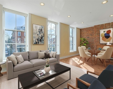19 Main Street - Photo Thumbnail 3