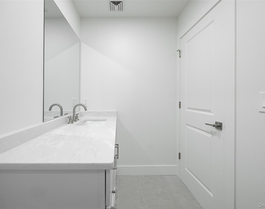 1 Dean Place - Photo Thumbnail 12
