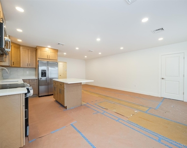 1 Dean Place - Photo Thumbnail 6