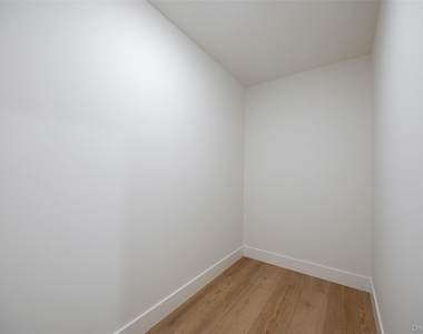 1 Dean Place - Photo Thumbnail 19