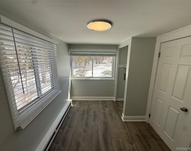 26 Forest Lane - Photo Thumbnail 8