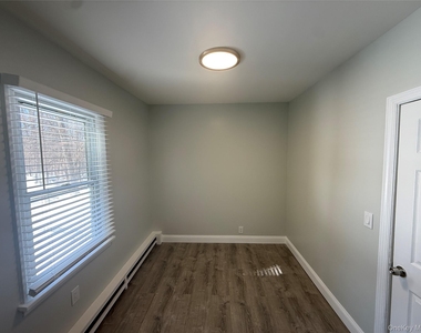 26 Forest Lane - Photo Thumbnail 10