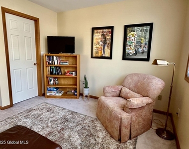 1 Inlander Road - Photo Thumbnail 37