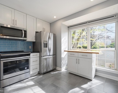 6608 Jupiter Hills Circle - Photo Thumbnail 12