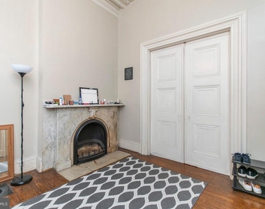 1807 Spruce Street - Photo Thumbnail 3