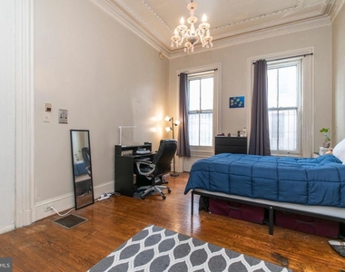 1807 Spruce Street - Photo Thumbnail 1