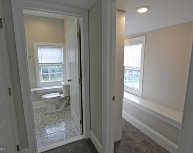 233 E Montgomery Avenue - Photo Thumbnail 6