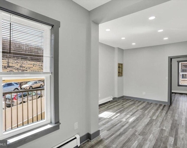 553 Wunder Street - Photo Thumbnail 6