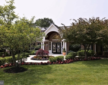 18 E Countryside Drive Drive - Photo Thumbnail 26