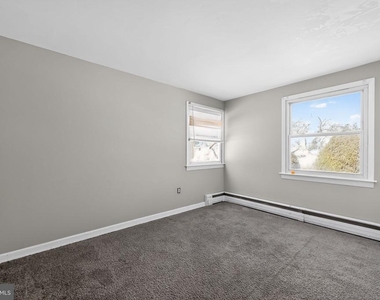 17 Bonnie Lane - Photo Thumbnail 9