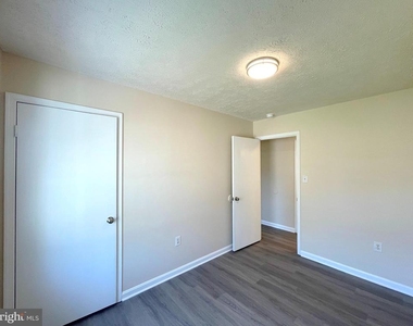 45743 Dee Court - Photo Thumbnail 10