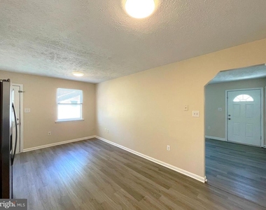 45743 Dee Court - Photo Thumbnail 8