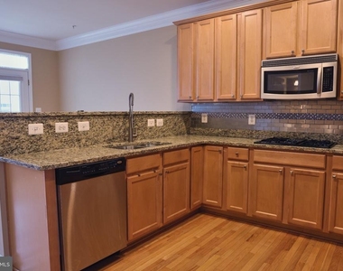 4324 Talmadge Circle - Photo Thumbnail 1