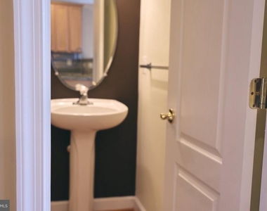 4324 Talmadge Circle - Photo Thumbnail 10