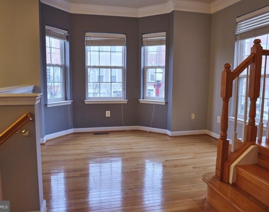 4324 Talmadge Circle - Photo Thumbnail 7