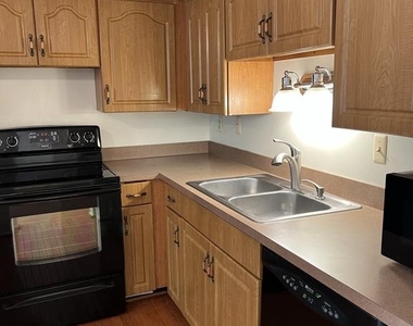 388 Possum Court - Photo Thumbnail 7