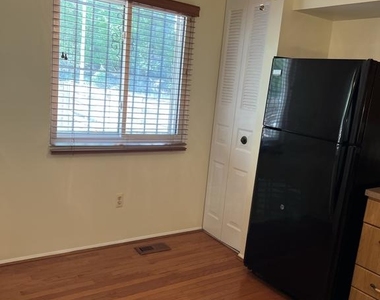 388 Possum Court - Photo Thumbnail 6