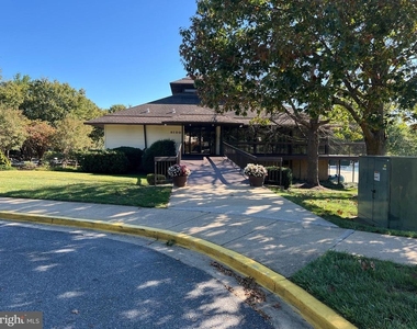 18336 Streamside Drive - Photo Thumbnail 30