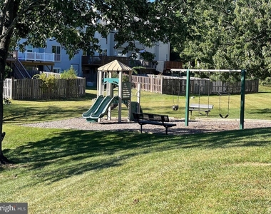 18336 Streamside Drive - Photo Thumbnail 35
