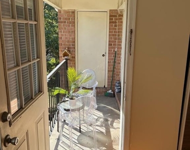 18336 Streamside Drive - Photo Thumbnail 12