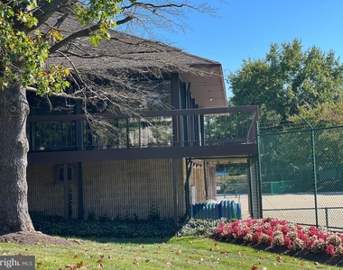 18336 Streamside Drive - Photo Thumbnail 36