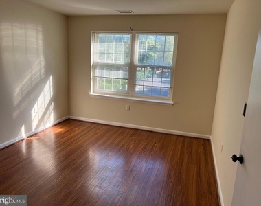 18336 Streamside Drive - Photo Thumbnail 19