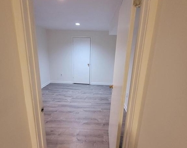 16542 Sioux Lane - Photo Thumbnail 4