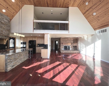 12889 Eagles View Road - Photo Thumbnail 13