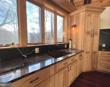 12889 Eagles View Road - Photo Thumbnail 21