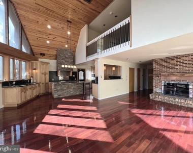 12889 Eagles View Road - Photo Thumbnail 11