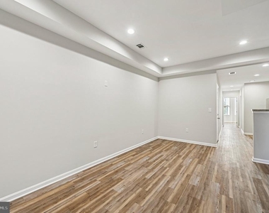 750 Reservoir Street - Photo Thumbnail 8