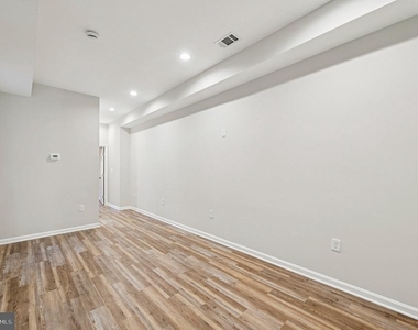 750 Reservoir Street - Photo Thumbnail 7