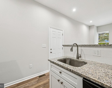 750 Reservoir Street - Photo Thumbnail 13