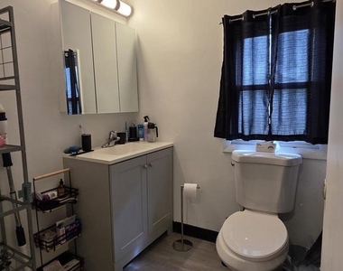 46 Lincoln Street - Photo Thumbnail 9