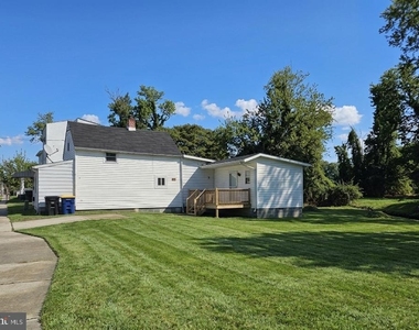 46 Lincoln Street - Photo Thumbnail 1