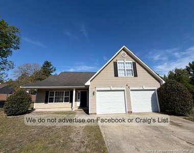 132 Congaree Drive - Photo Thumbnail 1
