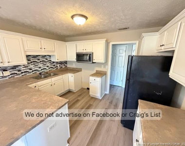 132 Congaree Drive - Photo Thumbnail 3