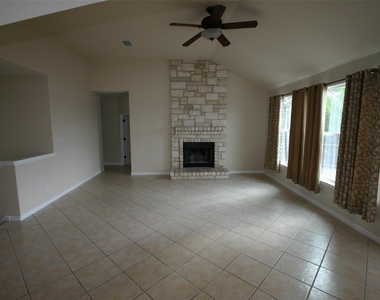 332 Southwind Rd - Photo Thumbnail 1