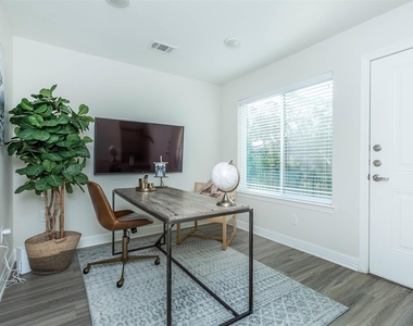 1201 W Whitestone Blvd - Photo Thumbnail 17