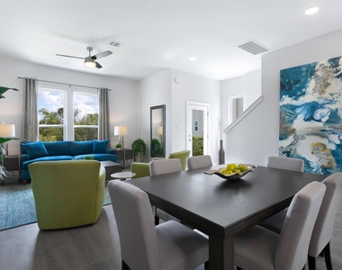 433 Leo Lane Ln - Photo Thumbnail 5