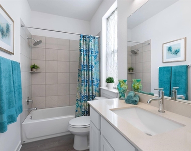 433 Leo Lane Ln - Photo Thumbnail 12