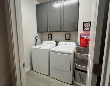 107 Hornbill Dr - Photo Thumbnail 7