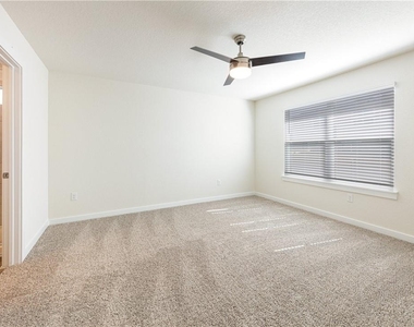1848 Bonham Ln - Photo Thumbnail 12
