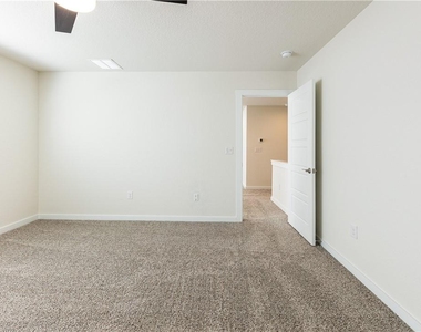 1848 Bonham Ln - Photo Thumbnail 13