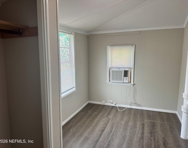 3673 Randall Street - Photo Thumbnail 8