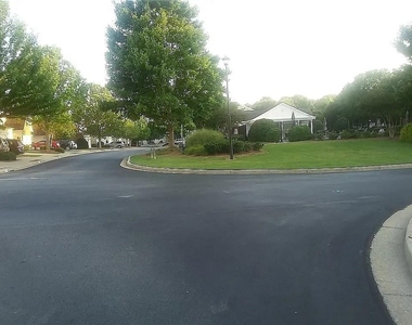 13236 Marrywood Court - Photo Thumbnail 22