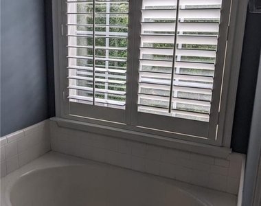13236 Marrywood Court - Photo Thumbnail 12