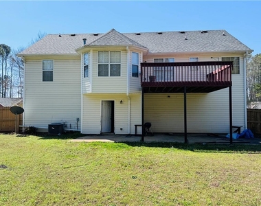 3165 Chandon Lane - Photo Thumbnail 13
