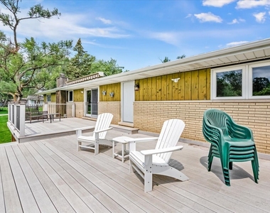 11251 158th Street - Photo Thumbnail 5